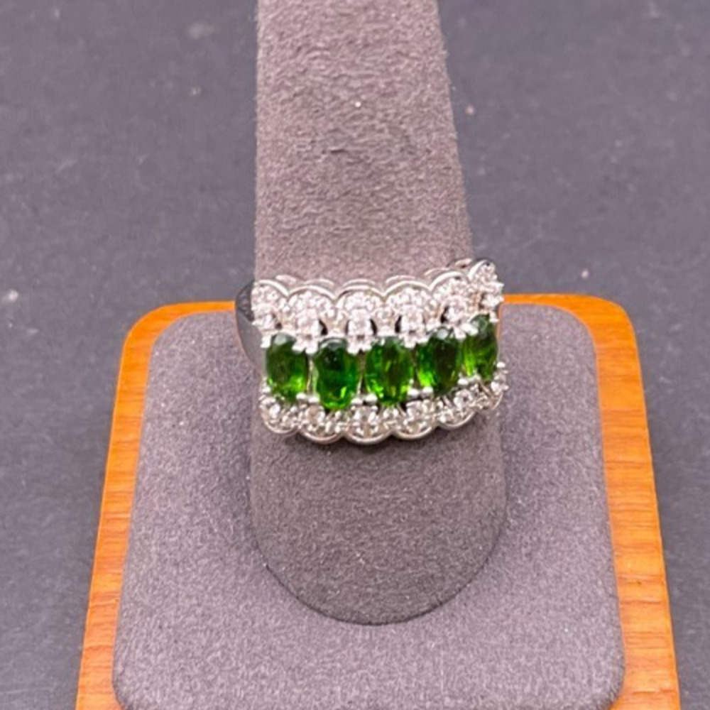 JTV 925 Sterling Silver Green Chrome Diopside 5 Stone Zircon Ring Band Sz 9.75